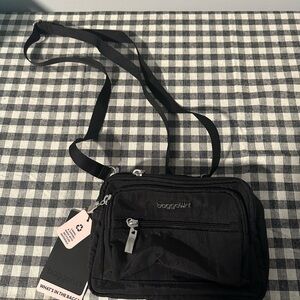 Baggallini Black Crossbody Bag NWT